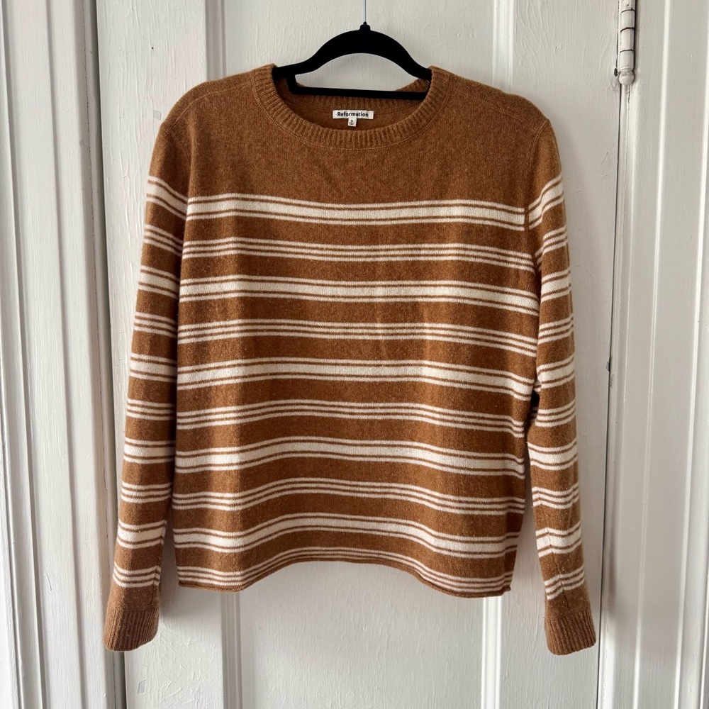Reformation Cashmere Boyfriend Sweater, S, Camel Stripe